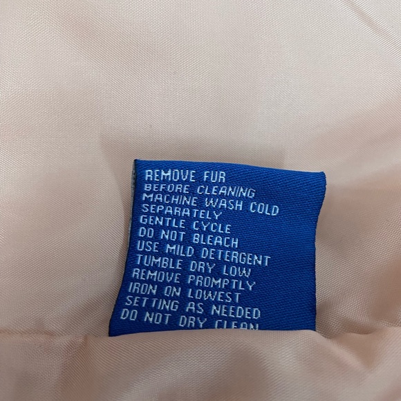 Light pink down jacket with hood by Mackintosh machine washable size Large - Picture 7 of 8